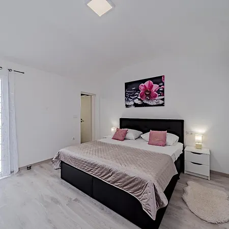 Holiday home Seaside House Cove Blaca, Korcula - 21444 Blato (Korcula)