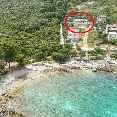 Beachfront House With Hot Tubcove Blaca, Korcula - 21444 בית נופש Blato (Korcula)